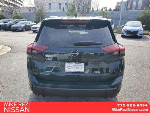 Obsidian Green 2026 Nissan Rogue Dark Armor