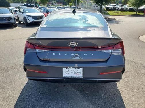 2025 Hyundai ELANTRA Sport