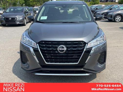 2025 Nissan Kicks S