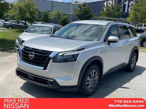 2025 Nissan Pathfinder SV FWD