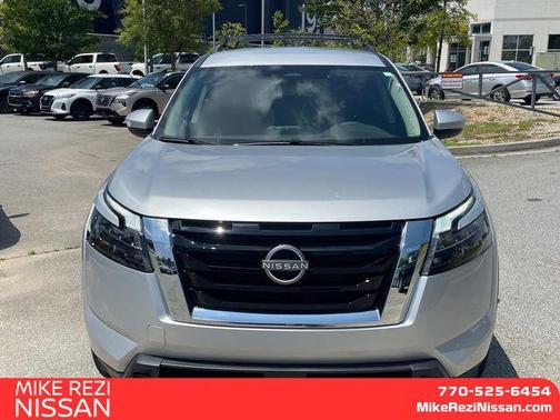 2025 Nissan Pathfinder SV FWD