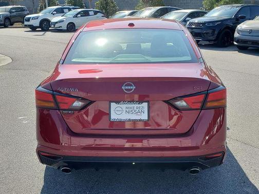 Scarlet Ember 2024 Nissan Altima SR FWD