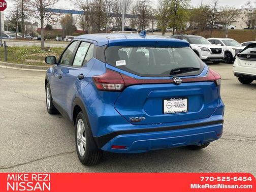 2025 Nissan Kicks S