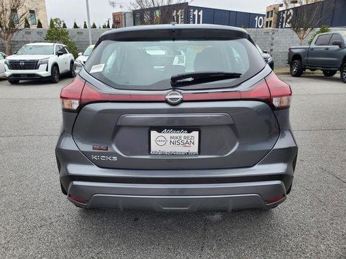 2024 Nissan Kicks S
