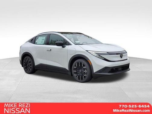 2026 Nissan Leaf PLATINUM+