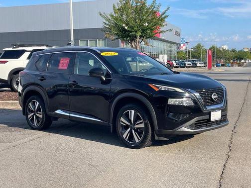 2022 Nissan Rogue SL