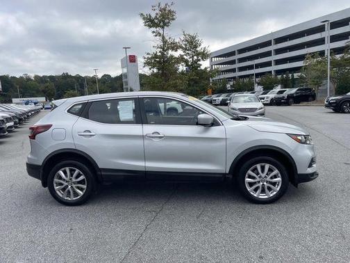 2020 Nissan Rogue Sport S