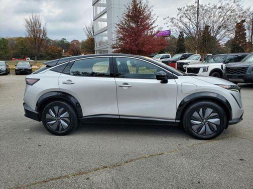 2024 Nissan ARIYA ENGAGE