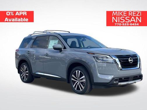 2025 Nissan Pathfinder Platinum 4WD