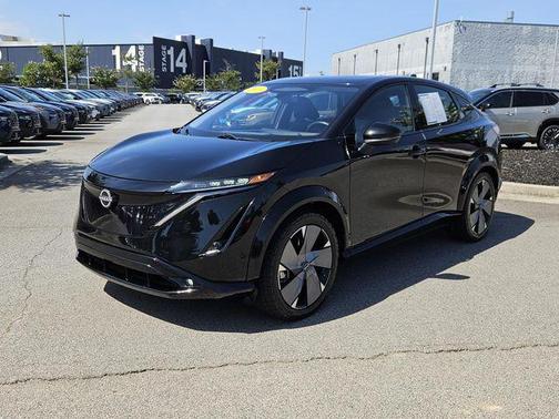 Black Diamond Pearl 2023 Nissan ARIYA PLATINUM+