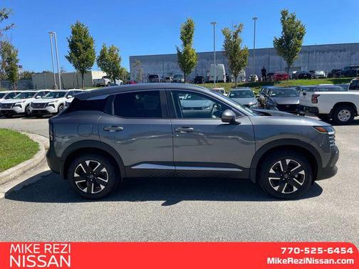2025 Nissan Kicks SV