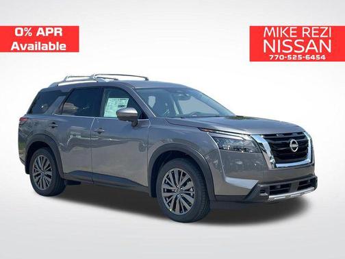 2025 Nissan Pathfinder SL FWD