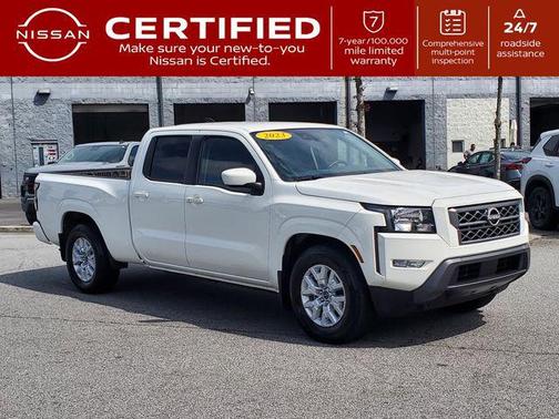 Glacier White 2024 Nissan Frontier SV