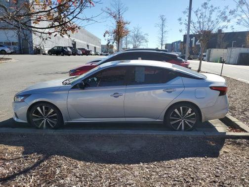 2019 Nissan Altima 2.5 SR