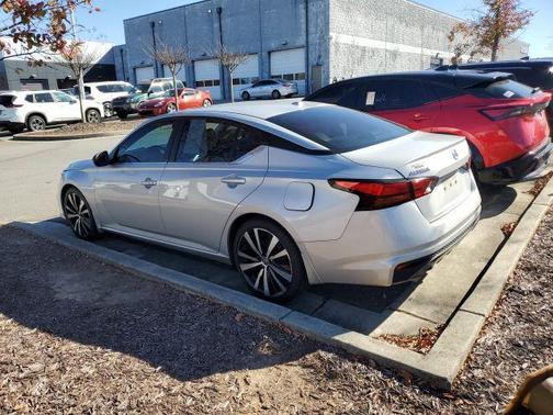 2019 Nissan Altima 2.5 SR