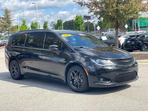 2018 Chrysler Pacifica Touring-L Plus
