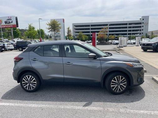 2023 Nissan Kicks SV