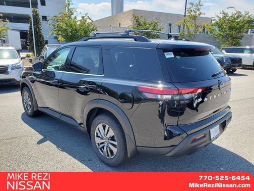 2025 Nissan Pathfinder SV FWD