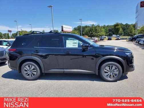 2025 Nissan Pathfinder SV FWD