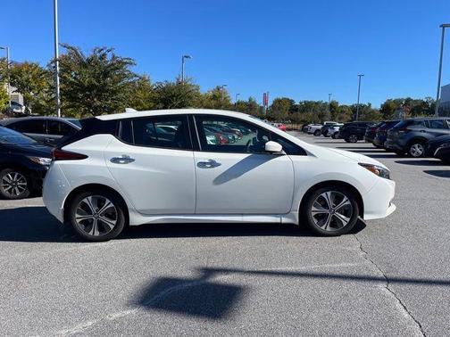 2021 Nissan Leaf SV 40 kWh