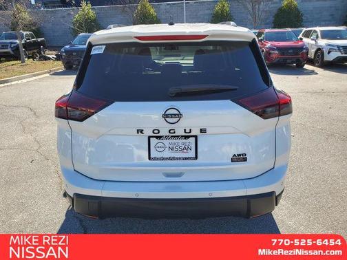 2026 Nissan Rogue Dark Armor