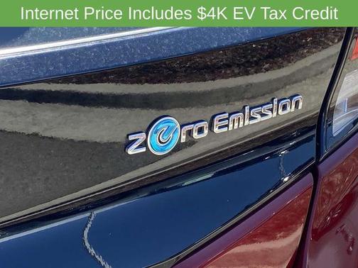 2021 Nissan Leaf SL PLUS 62 kWh