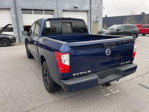 2021 Nissan Titan SV