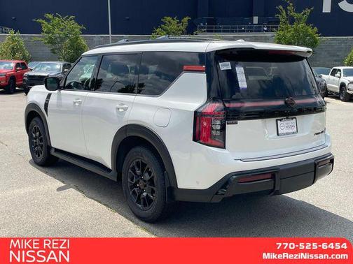 2025 Nissan Armada PRO-4X 4WD