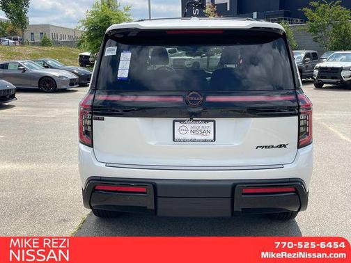 2025 Nissan Armada PRO-4X 4WD