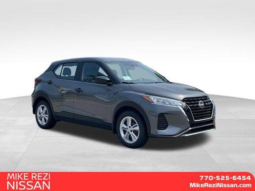 2025 Nissan Kicks S