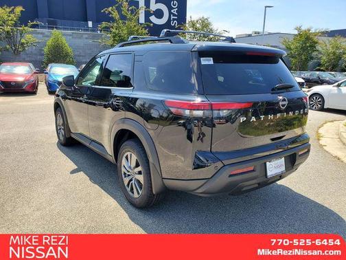 2025 Nissan Pathfinder SV FWD