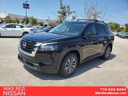 2025 Nissan Pathfinder SV FWD