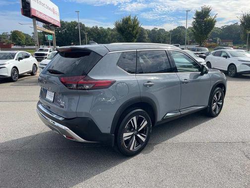 2022 Nissan Rogue Platinum