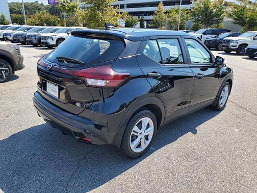 2023 Nissan Kicks S