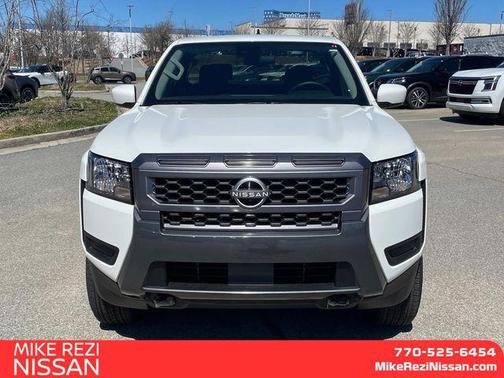 2025 Nissan Frontier SV