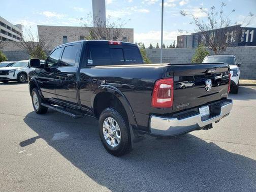 2020 RAM 3500 Laramie Crew Cab 4x4 6'4' Box