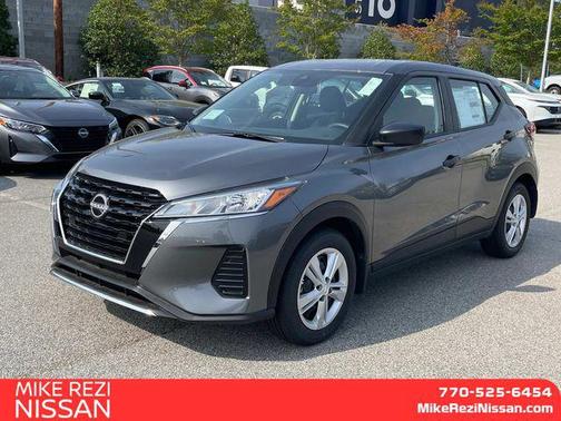 2025 Nissan Kicks S