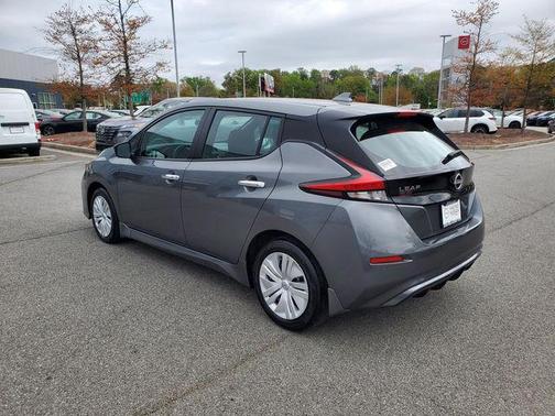 Gun Metallic 2025 Nissan Leaf S