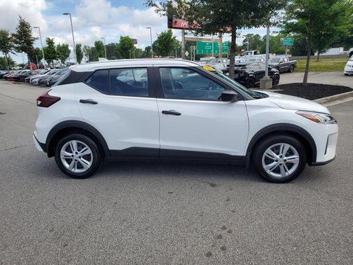 Fresh Powder 2025 Nissan Kicks S