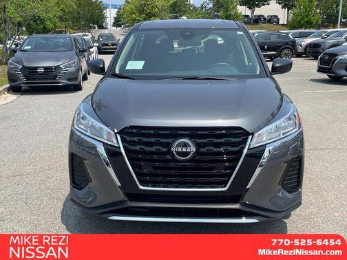 2025 Nissan Kicks S