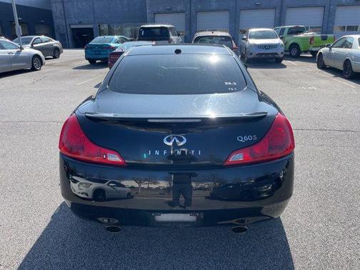 2014 INFINITI Q60 Sport