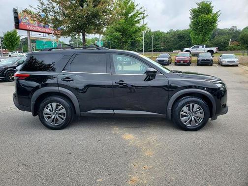 Super Black 2025 Nissan Pathfinder SV FWD