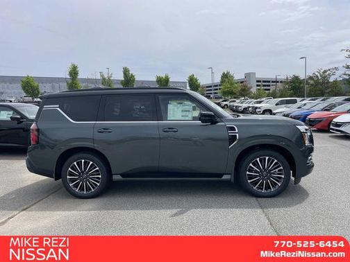 Alpine Metallic/Super Black 2026 Nissan Armada Platinum Reserve