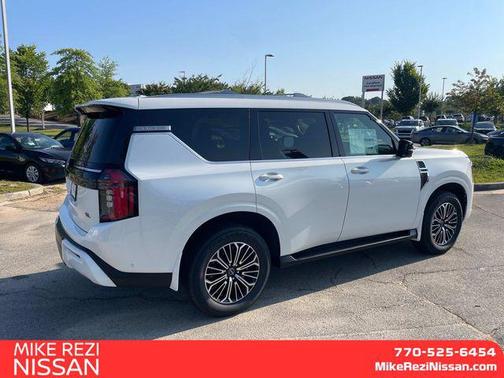 2025 Nissan Armada SL 4WD