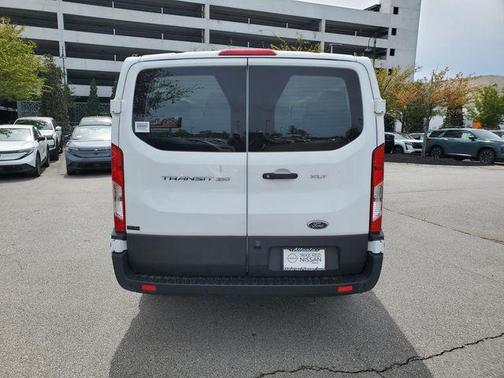 Oxford White 2022 Ford Transit-350 XLT