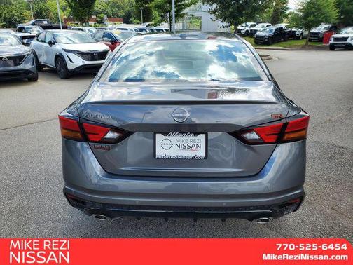 2025 Nissan Altima SR FWD