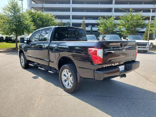2024 Nissan Titan XD SV