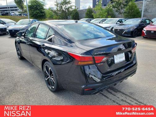 2025 Nissan Altima SR FWD