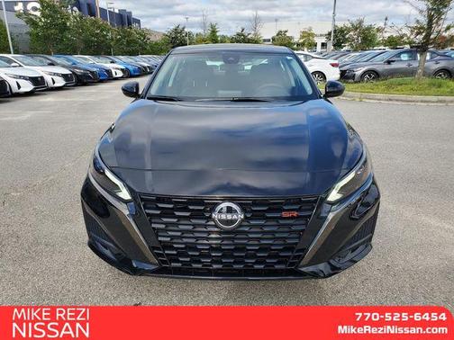 2025 Nissan Altima SR FWD