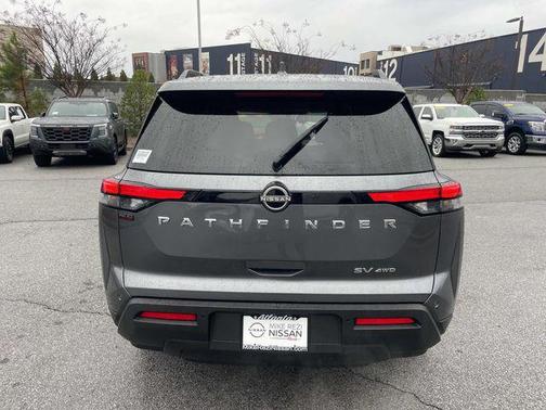 2022 Nissan Pathfinder SV 4WD